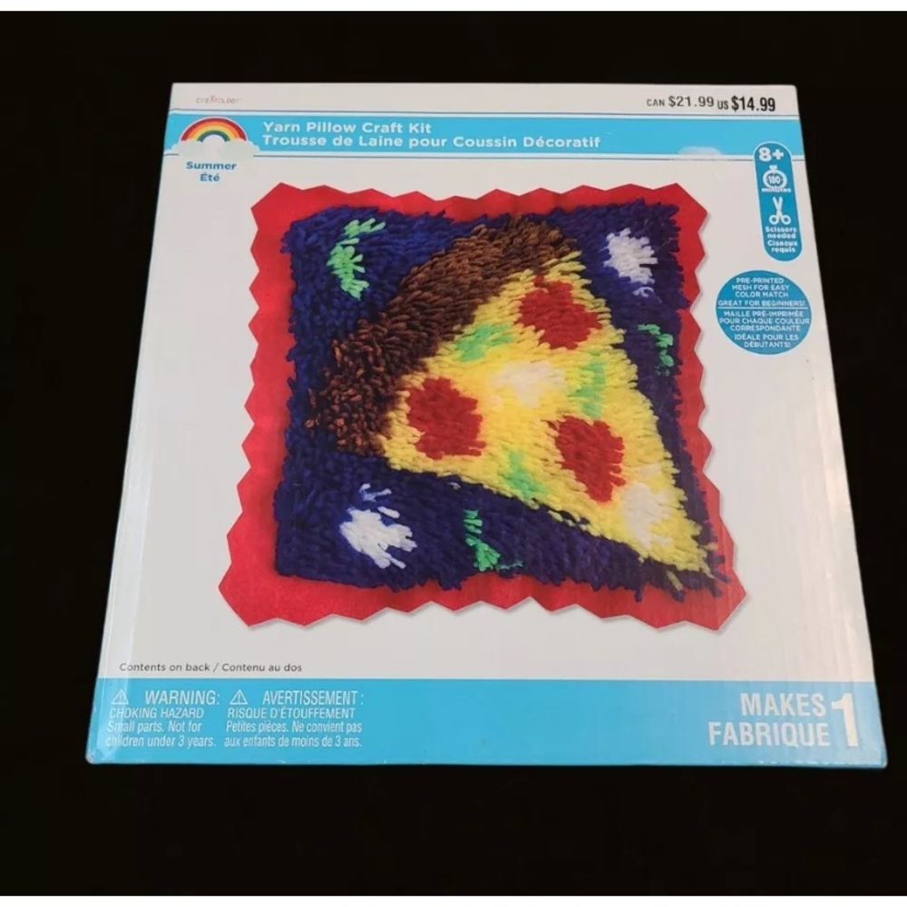 CREATOLOGY Latch Hook Pizza 🍕 Pillow Craft Kit